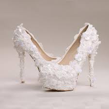 Abiti da sposa in pizzo. Acquista Scarpe Da Sposa Con Paillettes In Pizzo Bianco Con Paillettes Perline Scarpe Con Plateau Con Tacchi Alti Scarpe Con Bellissime Scarpe Da Ballo Party A 61 25 Dal Nancywedding It Dhgate Com