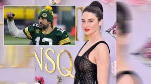 Woodley told jimmy fallon on the tonight show that the two are engaged. Verlobt Mit Aaron Rodgers Das Ist Shailene Woodley