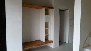 6 praktische ikea hacks fur den flur solebich de. Garderobe Numerar Expedit Ikea Hack Garderobe Gunstig Kleines Wc Zimmer Moderne Kleine Badezimmer