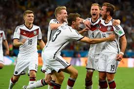 The fifa beach soccer world cup russia 2021™ will be the 11th edition of the tournament where 16 nations will compete for the trophy. Em 2016 Deutschlands Attraktivster Fussballer Gala De