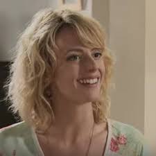 Mais le départ d'un acteur bien connu du programme de laurent orry, qui a incarné le personnage de jerome belesta pendant plusieurs années, va lui aussi quitter les plateaux de plus belle la vie à la rentrée. Coralie Blain Plus Belle La Vie Wikia Fandom