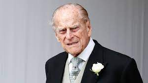 Zvanična stranica njihovih kraljevskih visočanstava princa filipa i princeze. Prince Philip Photo With Queen To Mark Duke Of Edinburgh S 99th Birthday Bbc News