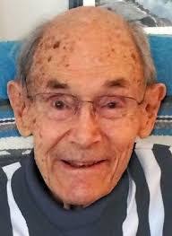 Janet Squire's Instagram, Twitter & Facebook