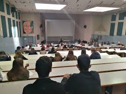 38,151 likes · 238 talking about this · 7,795 were here. Universite Paul Valery Montpellier Pa Twitter A L Ocasion Des Jpo2018 Petit Concour D Ortographe A Paulva En Amphi B Remise Des Prix A 16h30 Au Scuio Lyceen Montpellier Https T Co Wjpy0g2y0k