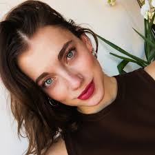 Julia Fernández- Renau