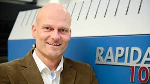 Interprint de Arnsberg: decoraciones individuales con KBA RotaJET 168 abren  nuevas perspectivas de mercado Página 34