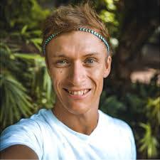 Adrianne Flores's Instagram, Twitter & Facebook