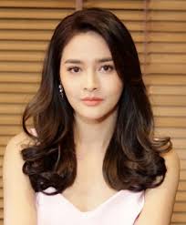 เมษาริน (ปุ๊กลุก ฝนทิพย์) สั่งห้ามไม่ให้ รุ้งรดา (ณัฐชยกานต์ ปากหวาน) บอกเรื่องที่เกิดขึ้นกับเธอจน เขตแดน (มิกค์ ทองระย้า) ถูก. à¸› à¸à¸¥ à¸ à¸žà¸¥ à¸à¸šà¸—à¹€à¸› à¸™à¸™à¸²à¸‡à¹€à¸­à¸à¸ªà¸²à¸¢à¸‚à¸³à¹ƒà¸™à¸¥à¸°à¸„à¸£ à¹€à¸ˆ à¸²à¸ªà¸²à¸§à¸ˆà¸³à¸¢à¸­à¸¡ à¸‚ à¸²à¸§à¸›à¸£à¸°à¸Šà¸²à¸ª à¸¡à¸ž à¸™à¸˜ 4313194