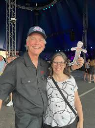 Flat Jack attended PineFest 2024 yesterday & what a success it was. Saw  some fantastic bands, met some new folks, saw a bunch of good friends, but  the ultimate was sharing the