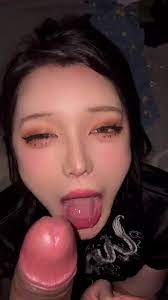 Asian blowjob porn