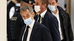 nikɔla pɔl stefan saʁkɔzi də naʒi bɔksa (listen); Former French President Sarkozy Goes On Trial