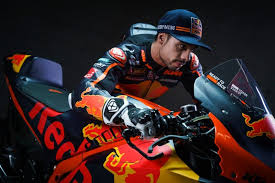 It looks like you're using artstation from great britain. Ktm Duo Binder Und Oliveira Mussen Besser Mit Dem Set Up Arbeiten