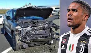 A day later it was announced he would miss psg's match with nantes because of a rib injury. Douglas Costa Attends Neymar Birthday Party After Car Crash Football Sport Express Co Uk