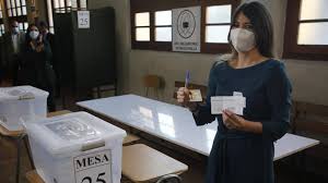 La primaria que tenga más votación perfilará mejor a su candidato para noviembre. Plebiscito Nacional Chile 2020 Quienes No Pueden Votar As Chile