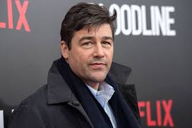 Kyle Chandler Net Worth