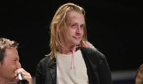 Маколей карсон калкин (macaulay carson culkin). Makolej Kalkin Reanimiruet Kareru Akter Poyavitsya V Novom Sezone Amerikanskoj Istorii Uzhasov Kinoreporter