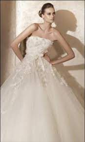 And if you want even more wedding gown inspo, visit our real brides gallery, our real wedding gallery and our dresses we love page (featuring our editors most favorite gowns). Elie Saab Wedding Dress Buy Off 78 Buy