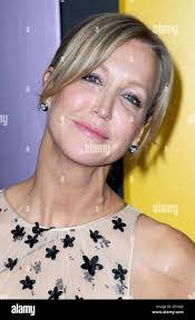 Lara Clarke's Instagram, Twitter & Facebook