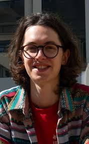 Looking for new friends), United Kingdom