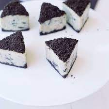 Semua orang minat makan kek. Resepi Kek Oreo Cheese Tanpa Bakar