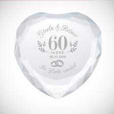 Diamantene hochzeit ist anlass genug, dir es. Herzkristall Mit Gravur Zur Diamanthochzeit Personalisiert Diamant Aus Glas