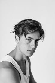 Chloeelarkin Cole Sprouse Dylan Sprouse Mittellange Haare