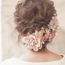 Pin By Eva Zainer On Wedding Floral Hair Bride Hairstyles Wedding Hairstyles