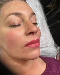 Want to wake up with soft, naturally tinted lips every day? 💋 Lip Blush  might be just what you've been missing! It gently defines your lips, adds a  hint of color, and