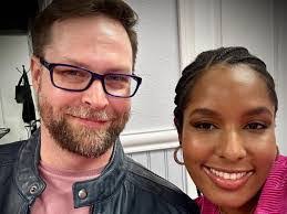 Janine Alexander's Instagram, Twitter & Facebook