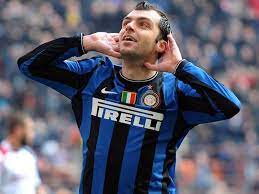 Thug pandev provokes abate during milan derby 2010 which results in a sending off. Finished Inter Star Goran Pandev Now I M Having Fun Goal Com