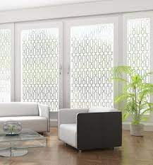 window foil living room sofa plants glass coffee table fensterfolie innenstallturen glasschiebetur