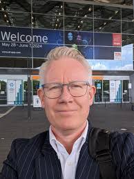 Dan Chidester's Instagram, Twitter & Facebook