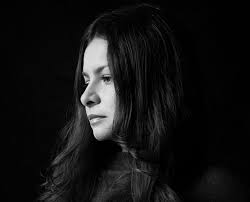 Hope sandoval, better known by her family name , is a popular unknown singer. Gehort Hope Sandoval And The Warm Inventions Until The Hunter Curt Munchen