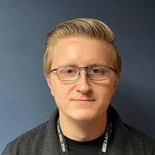 Seth Marra's Instagram, Twitter & Facebook