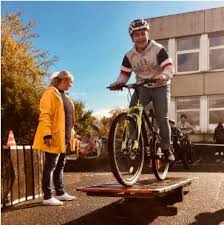 Sicher Und Fit Auf Dem Fahrrad