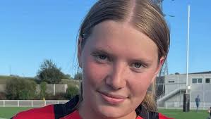 Luna james nude amazingly sensuous and sexy, almost a