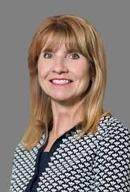 Doris Alvarez's Instagram, Twitter & Facebook