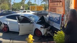 7 injured in 3-vehicle crash involving Metro bus in San Fernando Valley