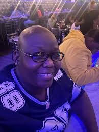 Hey ya'll I'm new here looking for friends to talk to and hangout with live  in Dallas but I do have a car and will travel.