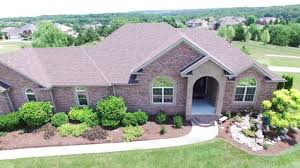 However, due to manufacturing variances, the limitations of your monitor resolution and the variation in natural exterior lighting, actual shingle colours and granule blends may vary from. Owens Corning Trudefinition Duration Shingles In Teak Youtube