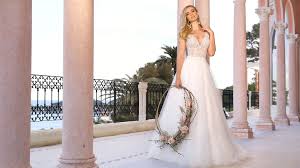 Vestiti bohémien spensierati e morbidi, balze e volant nelle gonne in tulle per i vestiti da sposa marisa spose riescono a esaudire ogni tuo desiderio: Collezioni Abiti Da Sposa 2021