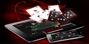 Hasil gambar untuk foto judi online pkv HP