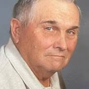 Thomas Schrag's Instagram, Twitter & Facebook