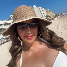 💃🏽👴🏽🤗 #leahandtone #teenamarie #agegap #funny