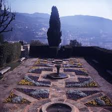 Visit Cimiez The Hill Top Village Within Nice Popular For Its Stunning Views Roman Ruins And Art Museums Monastere Jardins Villefranche Sur Mer