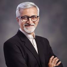 It's hard to believe it's already been a month since I came back from a  3.5-week journey across Europe, a trip that mixed business with the joy of  discovering new countries (I'm