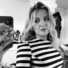 Maia McCarthy Buyer's Assistant