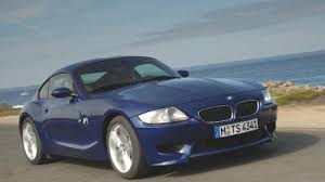 The e89 z4 was the first z series model to use a retractable hardtop roof, which meant that there were no longer separate roadster and coupé versions of the car. Bmw Z4 Coupe E86 3 0si Technische Daten Verbrauch Emissionen