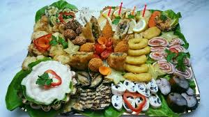 See more ideas about aperitive, tavă cu legume, platou cu fructe. Platou Festiv De Post Si Peste Nr 9 Pizzeria Rospeto