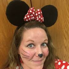 Melissa Hecker's Instagram, Twitter & Facebook